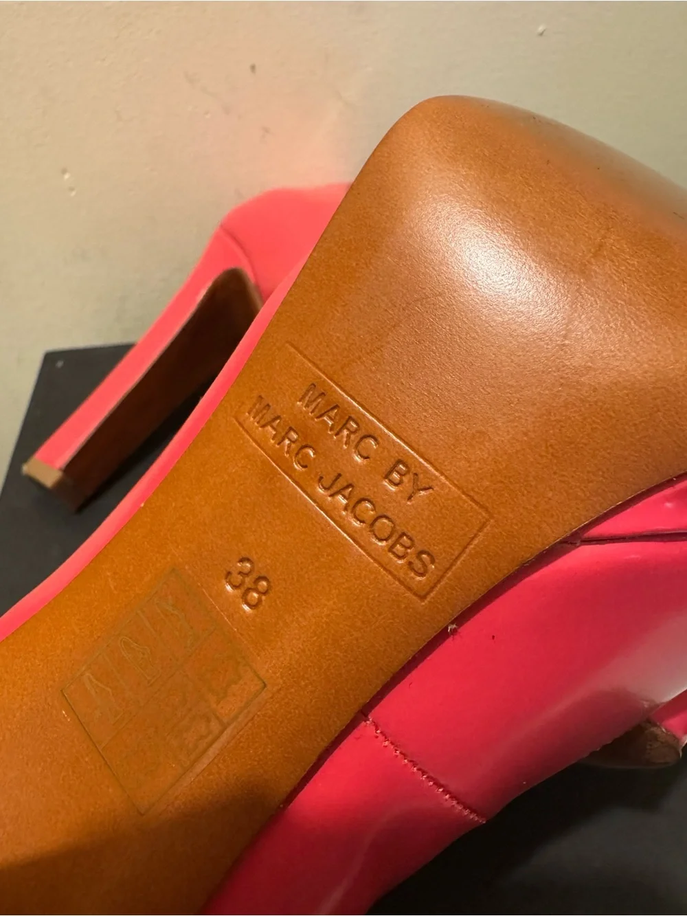 Marc by Marc Jacobs Coral Patent Leather Peep Toe Platform Pumps - Size 8